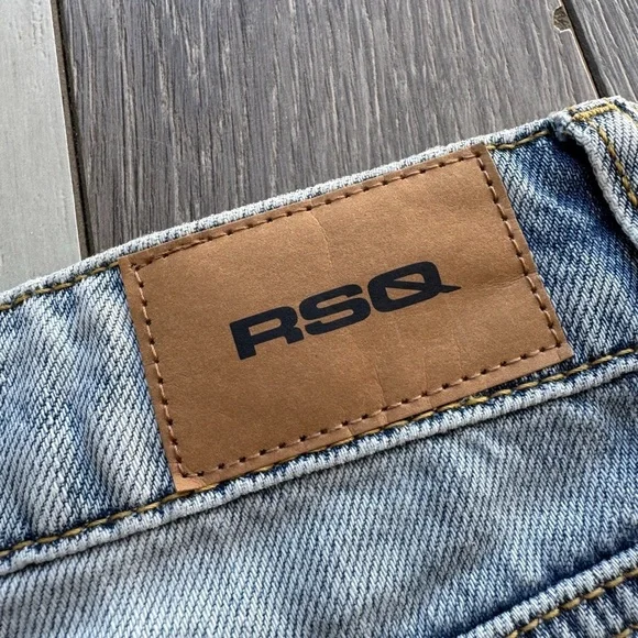 RSQ Women’s High Rise Wide Leg Jeans - Picture 6 of 6